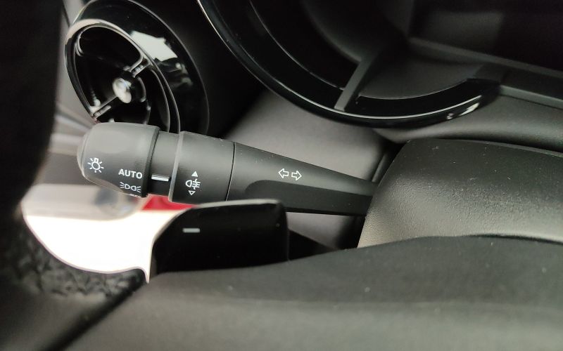 JUNIOR 1.2 136CV HYBRID EDCT6 SPECIALE